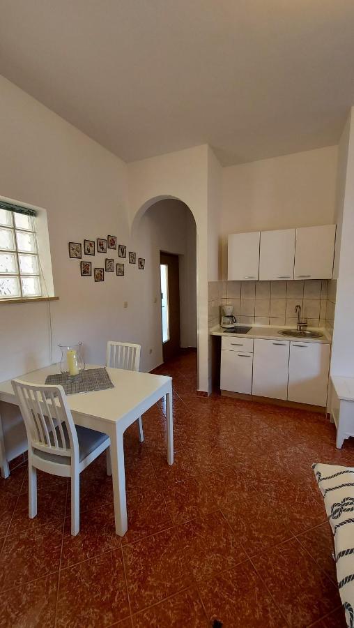 Apartmán Soline Ada Pjescana Uvala Exteriér fotografie