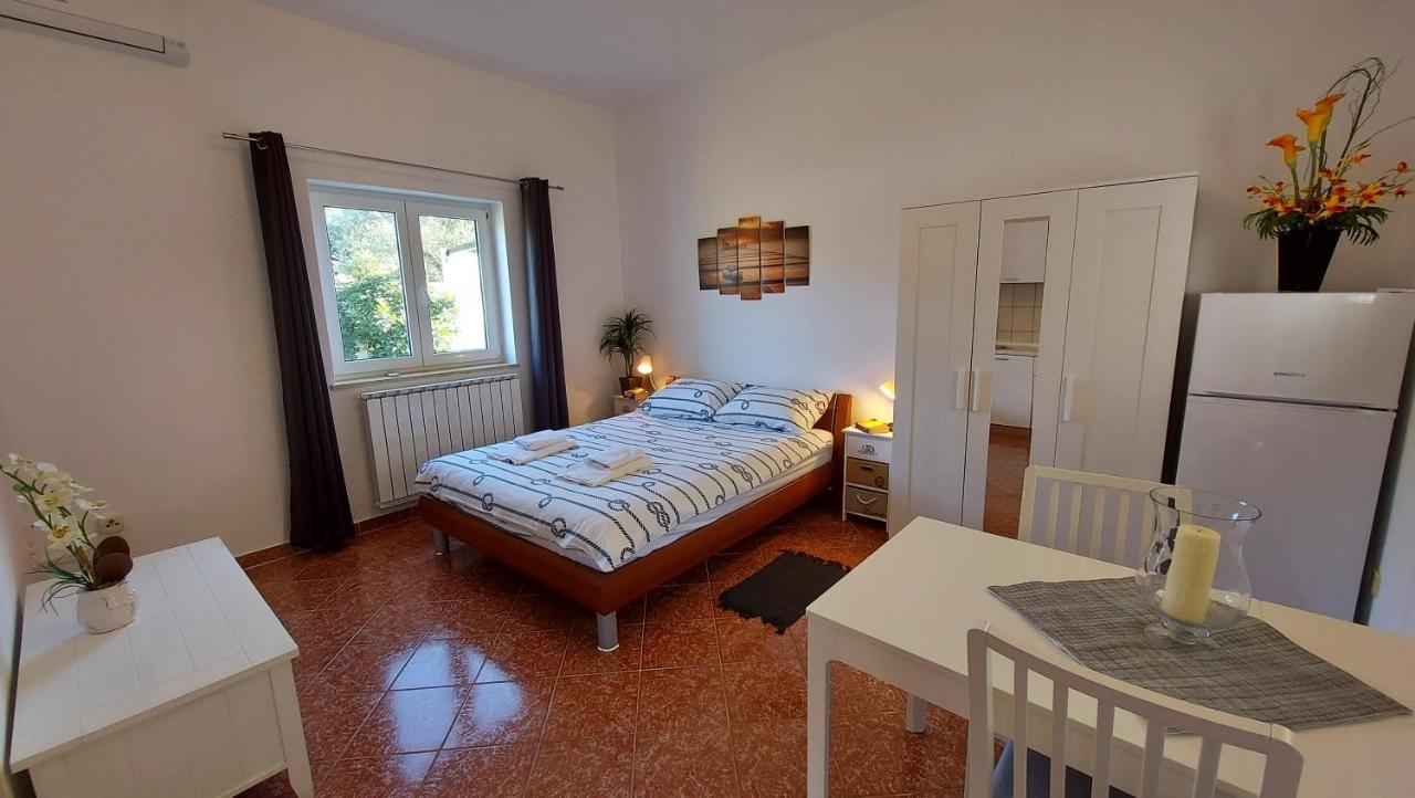 Apartmán Soline Ada Pjescana Uvala Exteriér fotografie