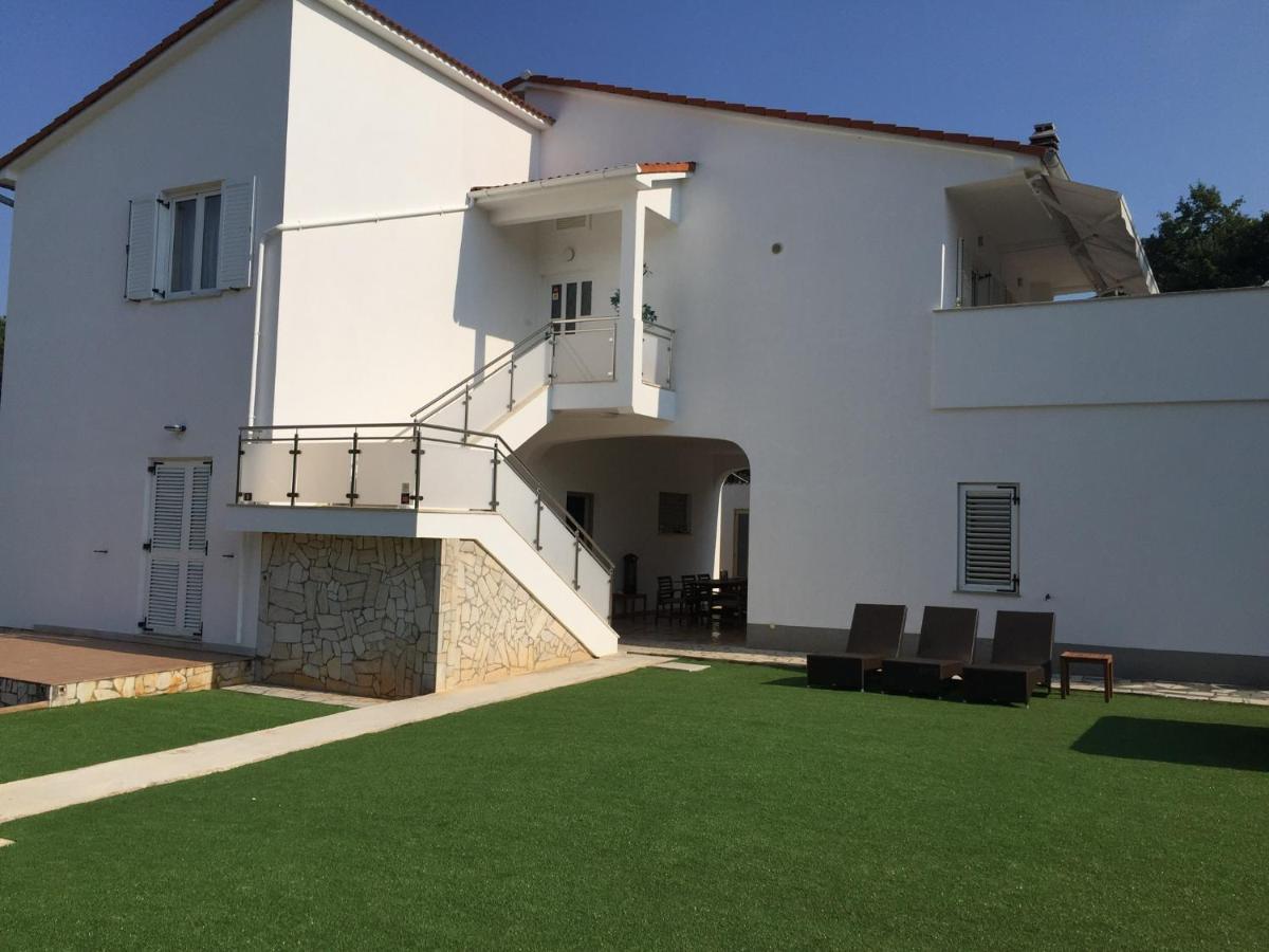 Apartmán Soline Ada Pjescana Uvala Exteriér fotografie