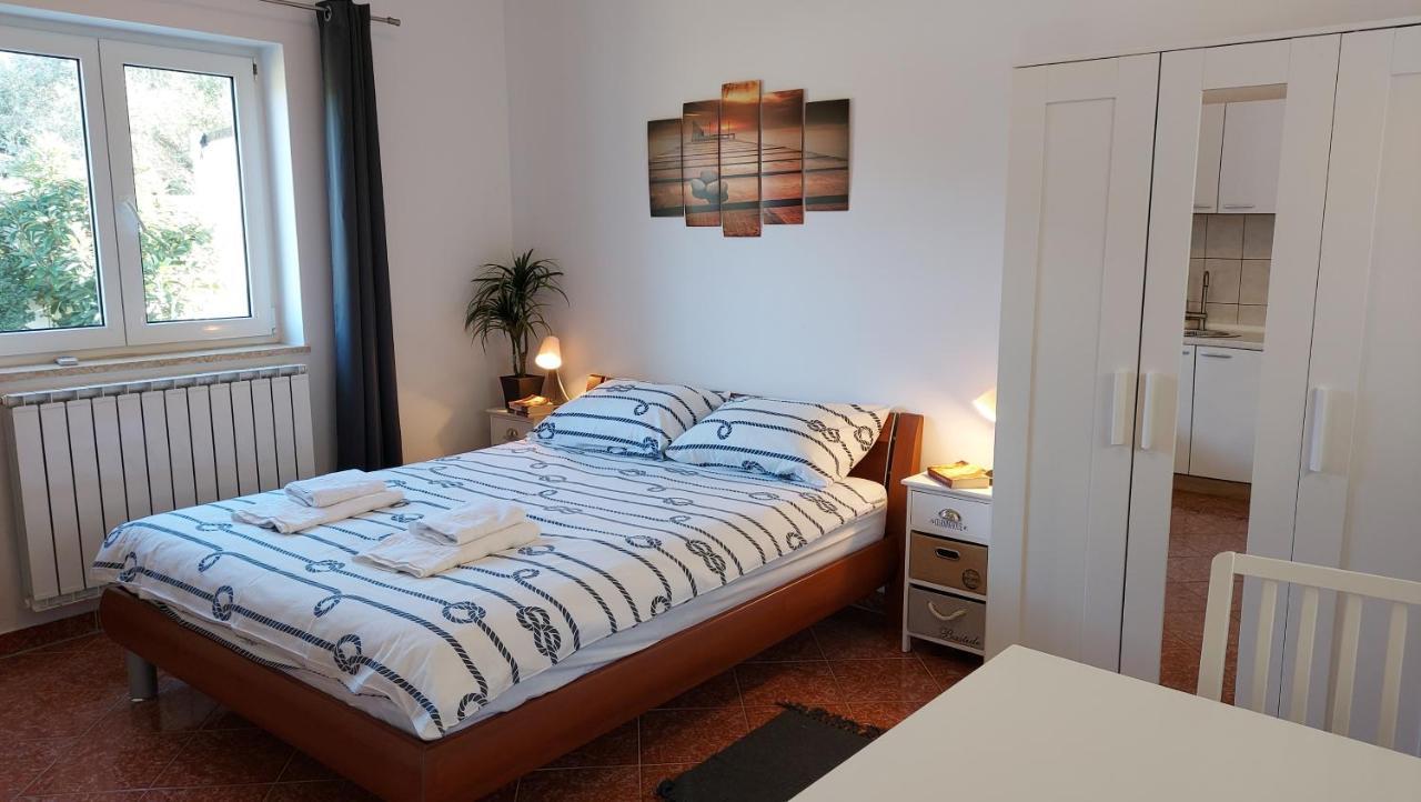 Apartmán Soline Ada Pjescana Uvala Exteriér fotografie